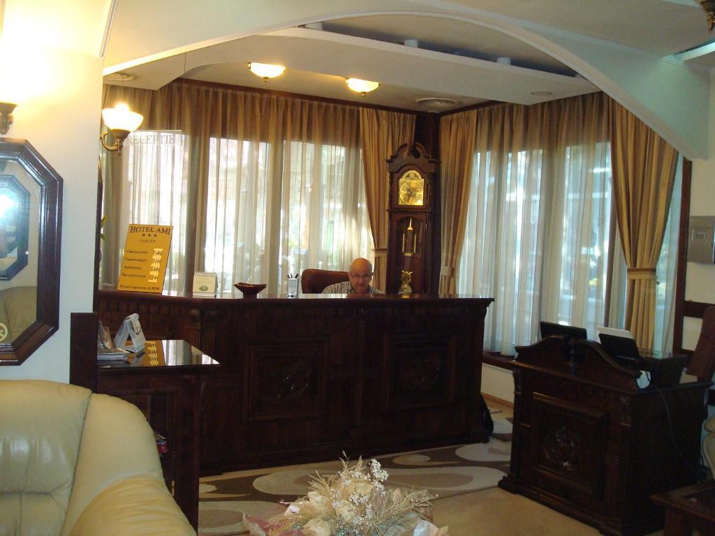Hotel Ami Băile Felix Екстериор снимка