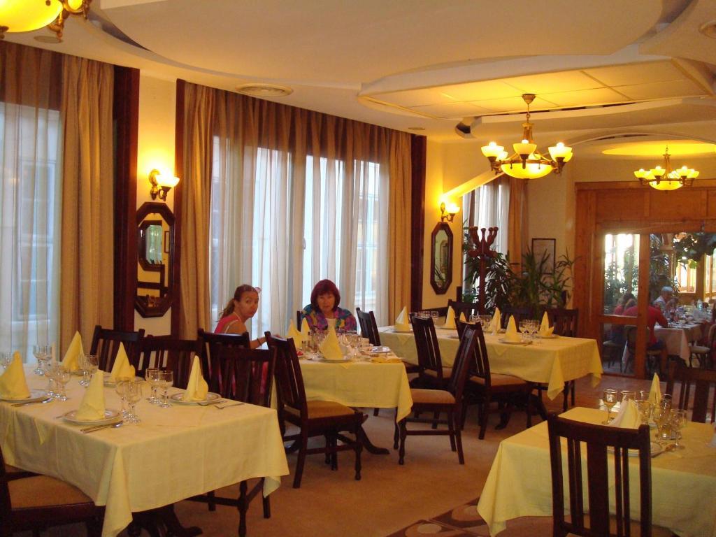 Hotel Ami Băile Felix Екстериор снимка